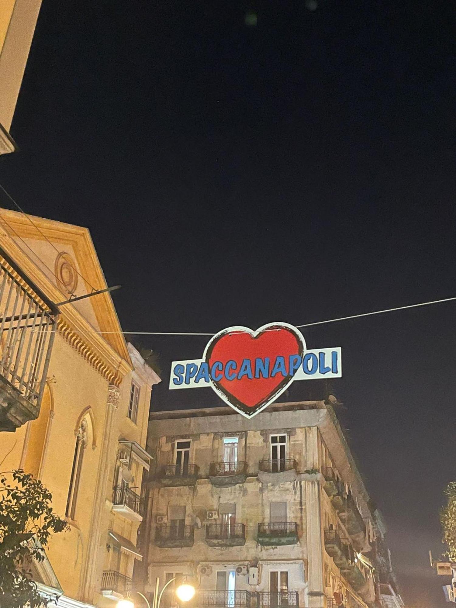 Napoli Decumani Appartamento Exterior foto