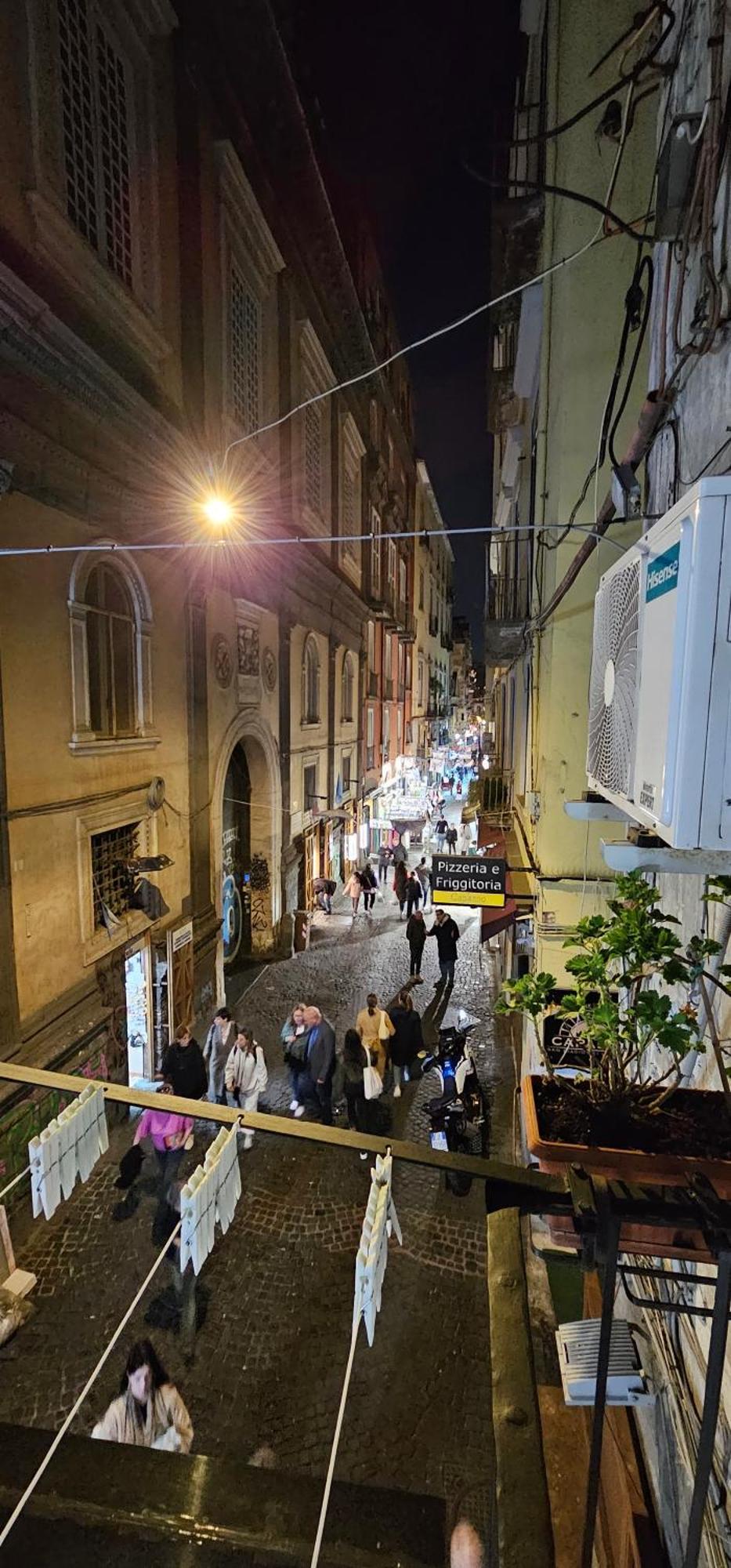 Napoli Decumani Appartamento Exterior foto