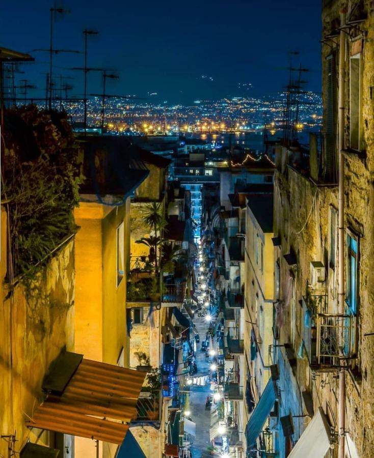 Napoli Decumani Appartamento Exterior foto